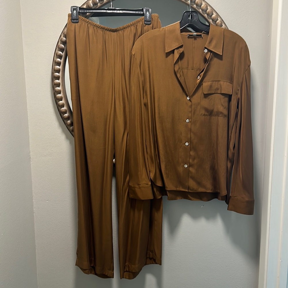 VINCE Silk Set